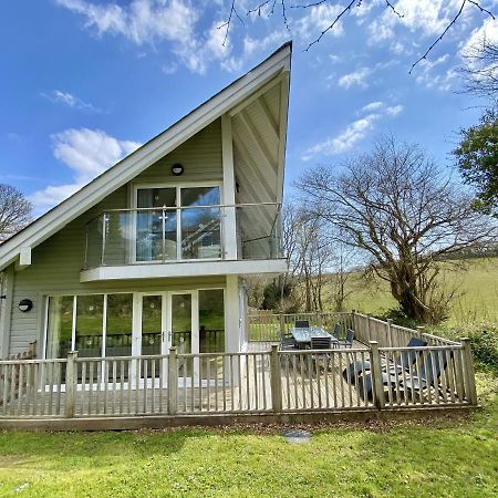 Luxurious 4 Bedroom New England Style Villa - Trewhiddle V17 세인트오스틀 외부 사진